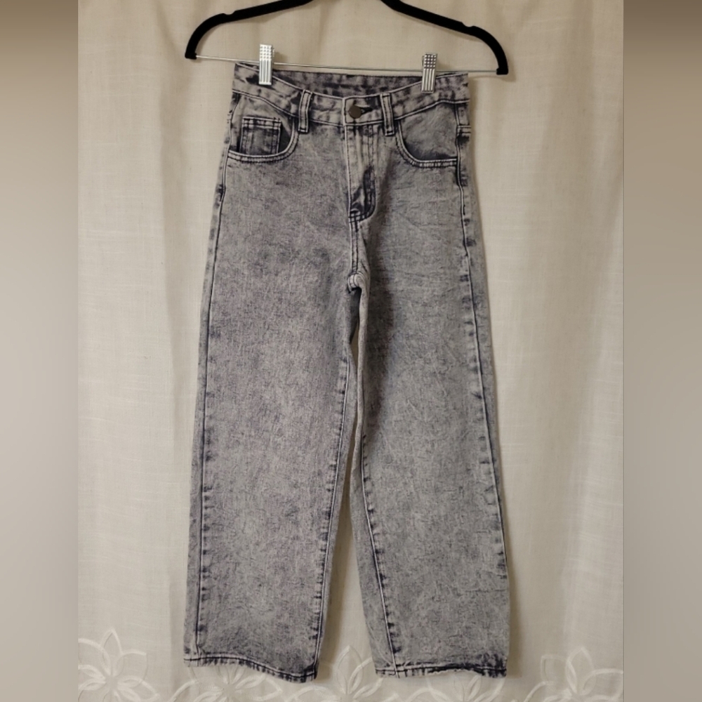 SHEIN Kid's Gray Acid Wash Jeans